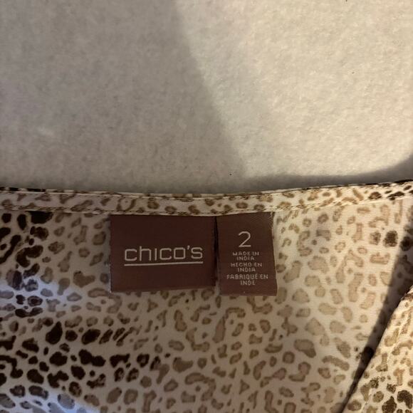 Chico's Leopard Print Polyester Zipper Front Top Size 2 Medium - Picture 4 of 8